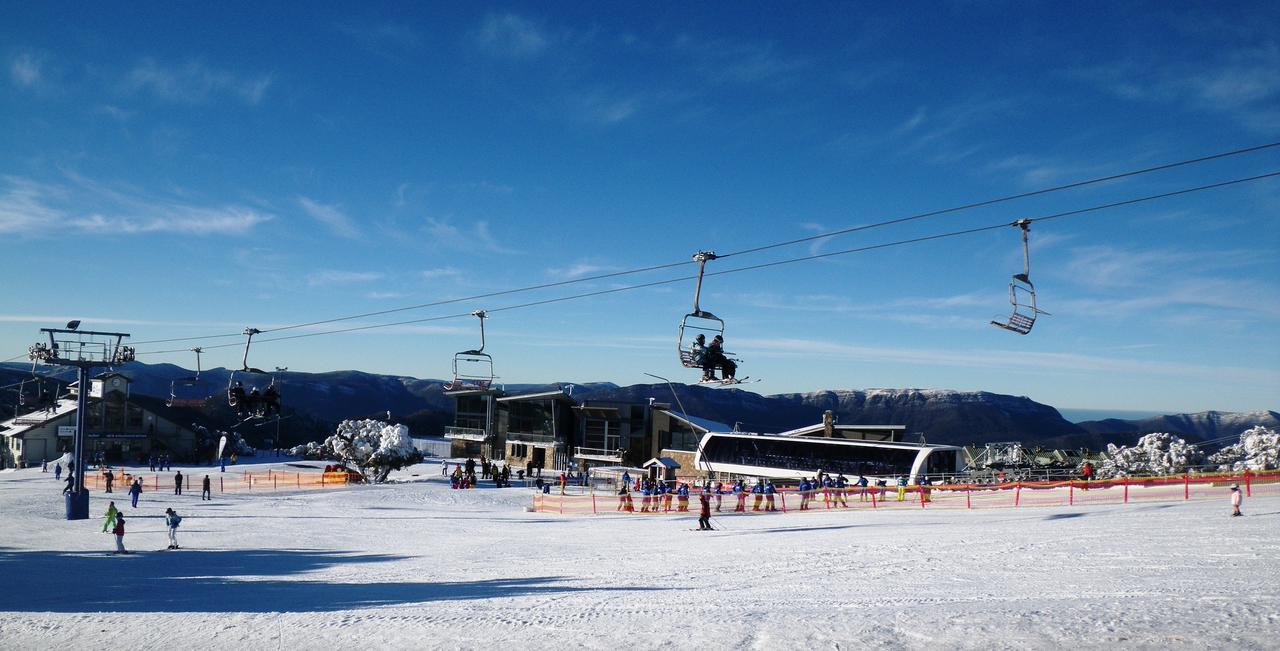 Ski Club Of Victoria - Ivor Whittaker Lodge Mount Buller Zewnętrze zdjęcie