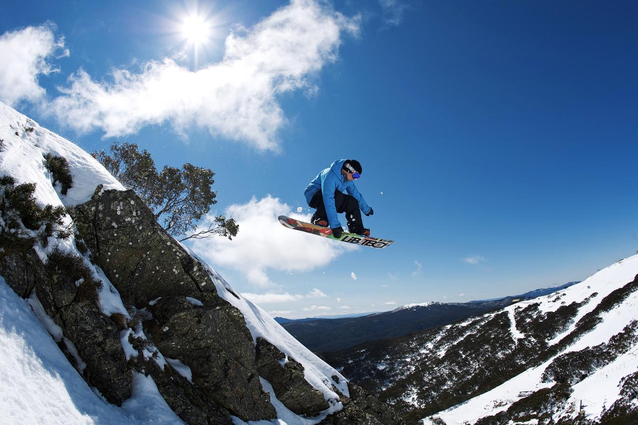 Ski Club Of Victoria - Ivor Whittaker Lodge Mount Buller Zewnętrze zdjęcie